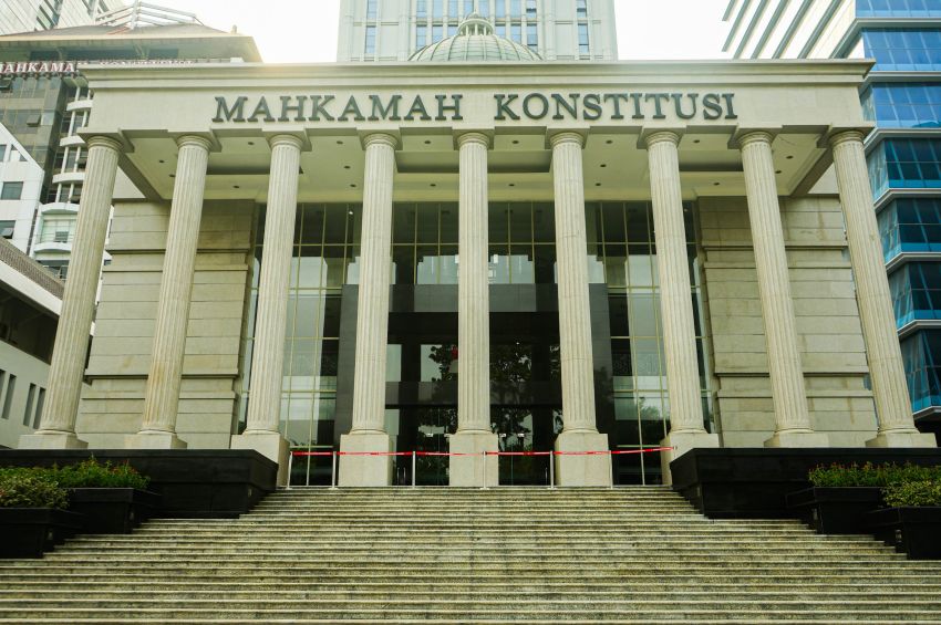 MK Tolak Gugatan Anies-Muhaimin, Tiga Hakim Sampaikan Dissenting Opinion